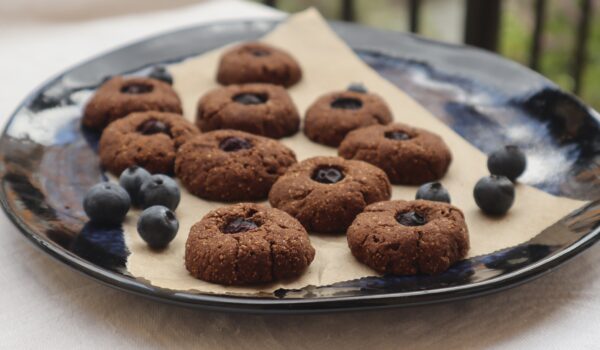 Blåbärskakor med carob