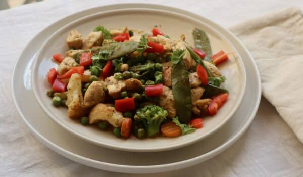 Kycklingwok med krispiga grönsaker