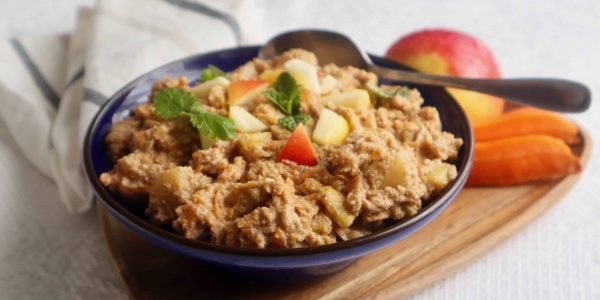 Äppel- och morotsgröt med kanel och vanilj