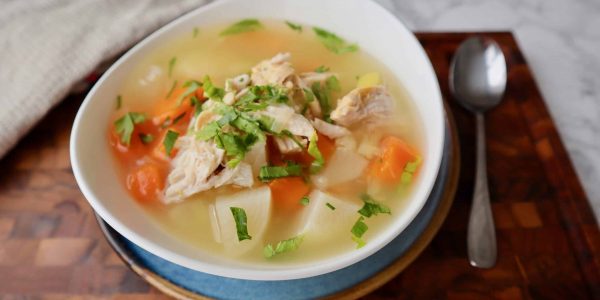 Kycklingsoppa med buljong