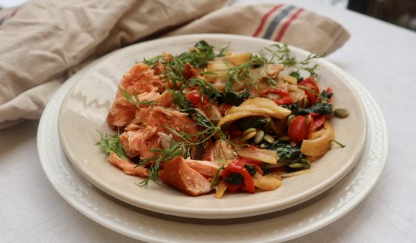 Lax med fänkål och spenat