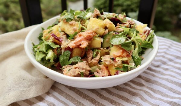 Tonfisksallad med ananas